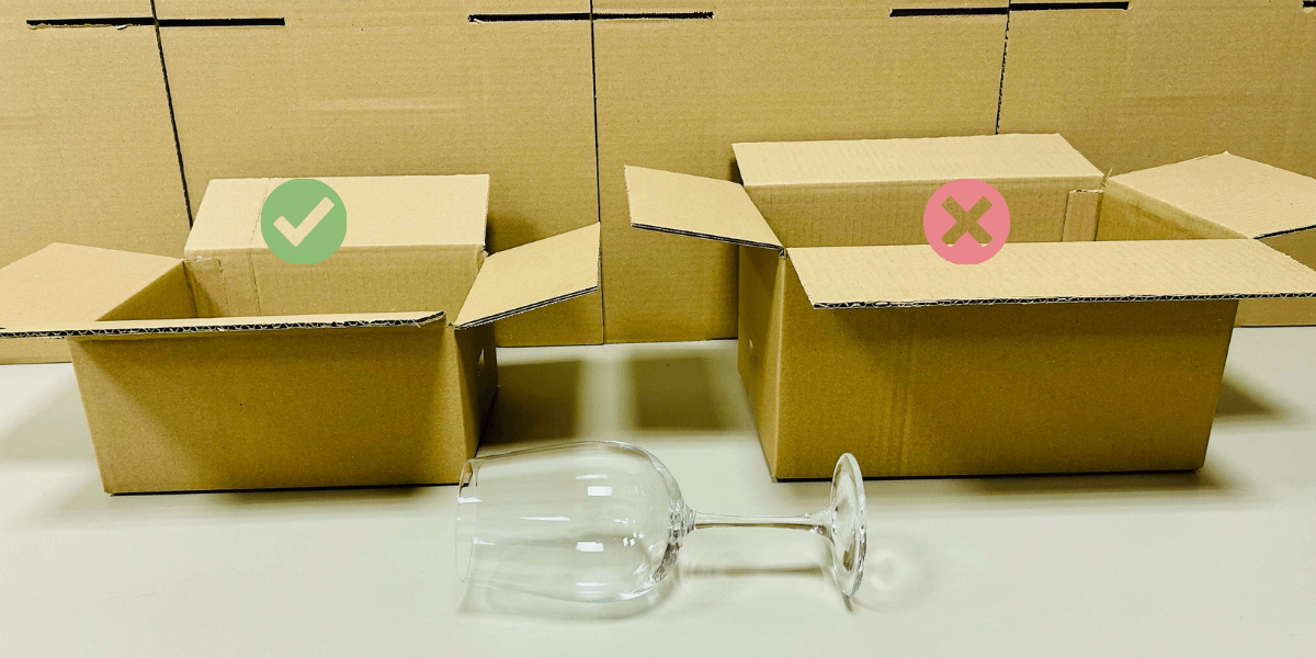 Air cushion film for packing fragile glass or candles