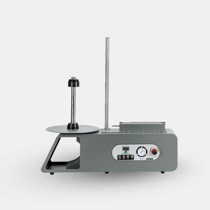 Front view of Air Column Machine Q20 with control panel
