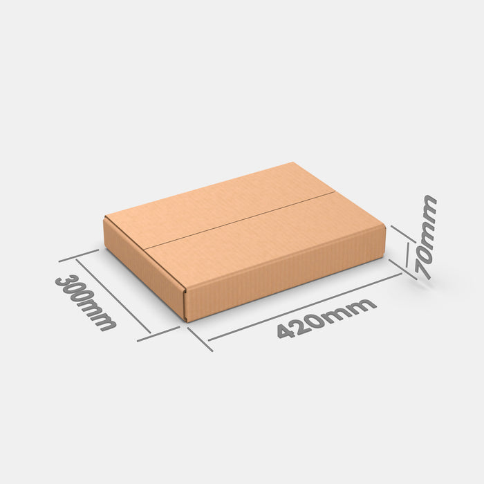 DPD S50% parcel locker box 300×420×70 mm – closed cardboard box with dimensions labeled on white background